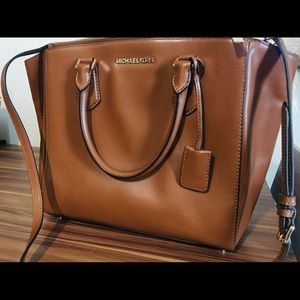 Michael Kors Medium Leather Tote- Used Like New